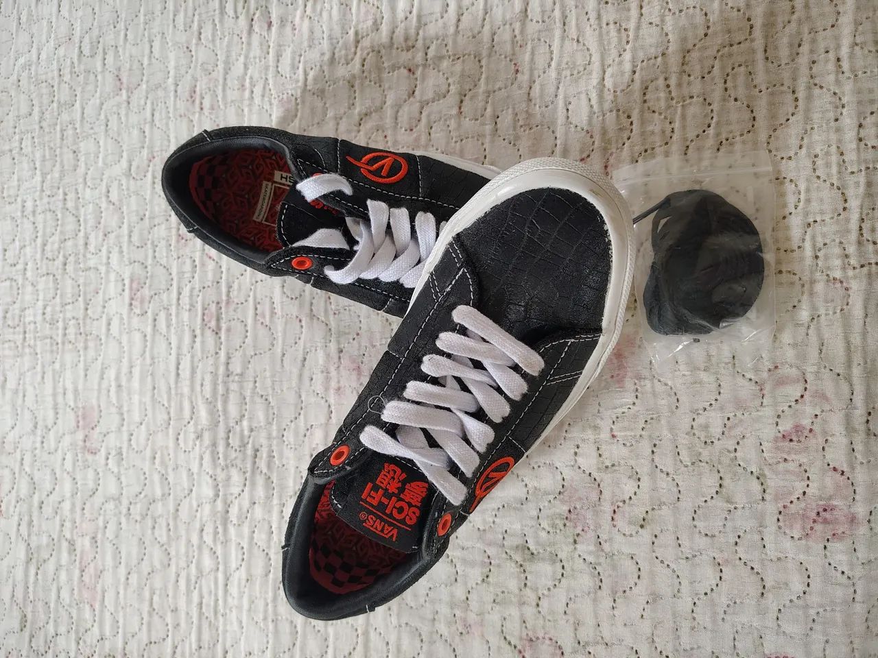Tênis Vans Original SCI-FI ZERO TAM 37
