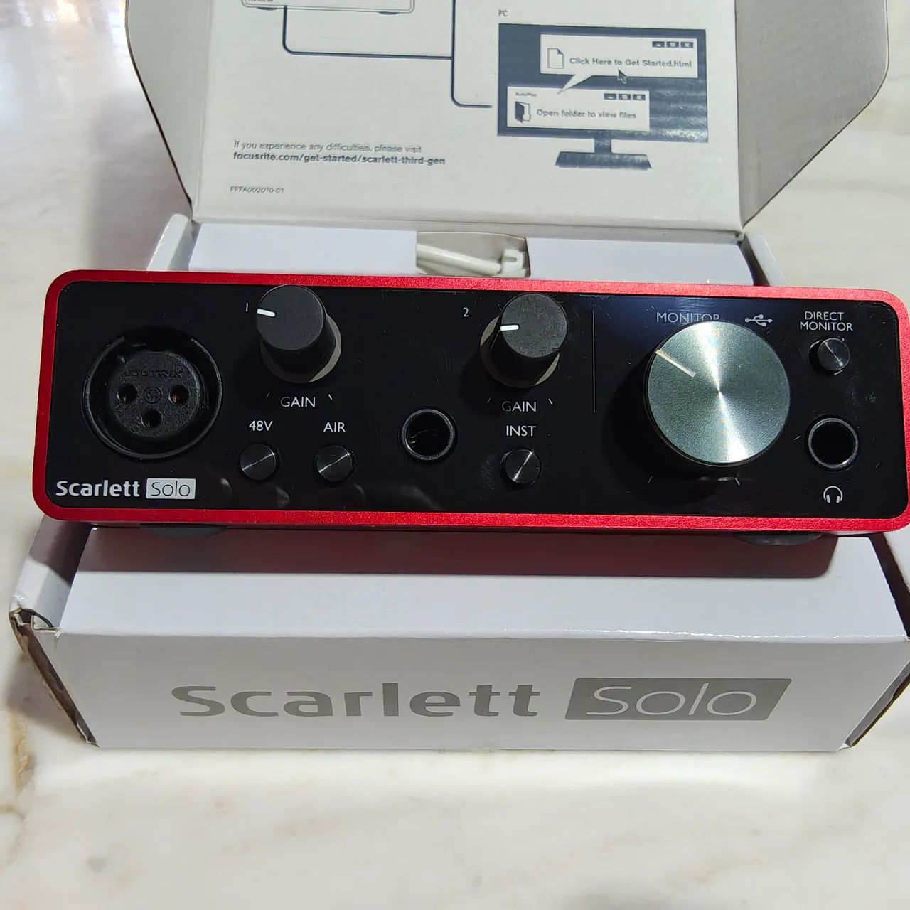 Focusrite Scarlett Solo 3ª Geração - Quase Nova + Caixa e Cabo