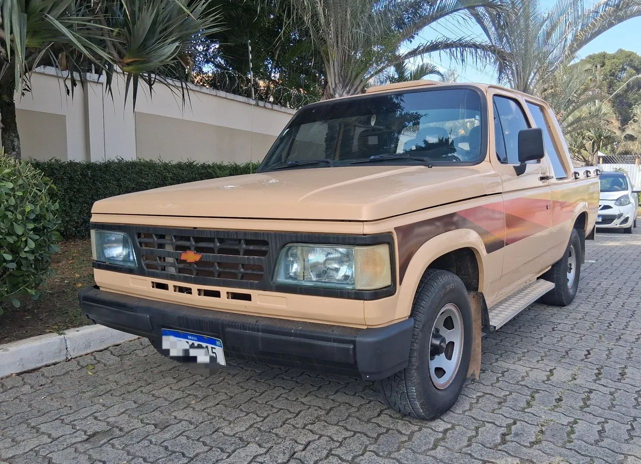 Chevrolet D-20 D-20 CD LX S4T/TRO.PLUS/LX 3.9/4.0 TDIES 1986