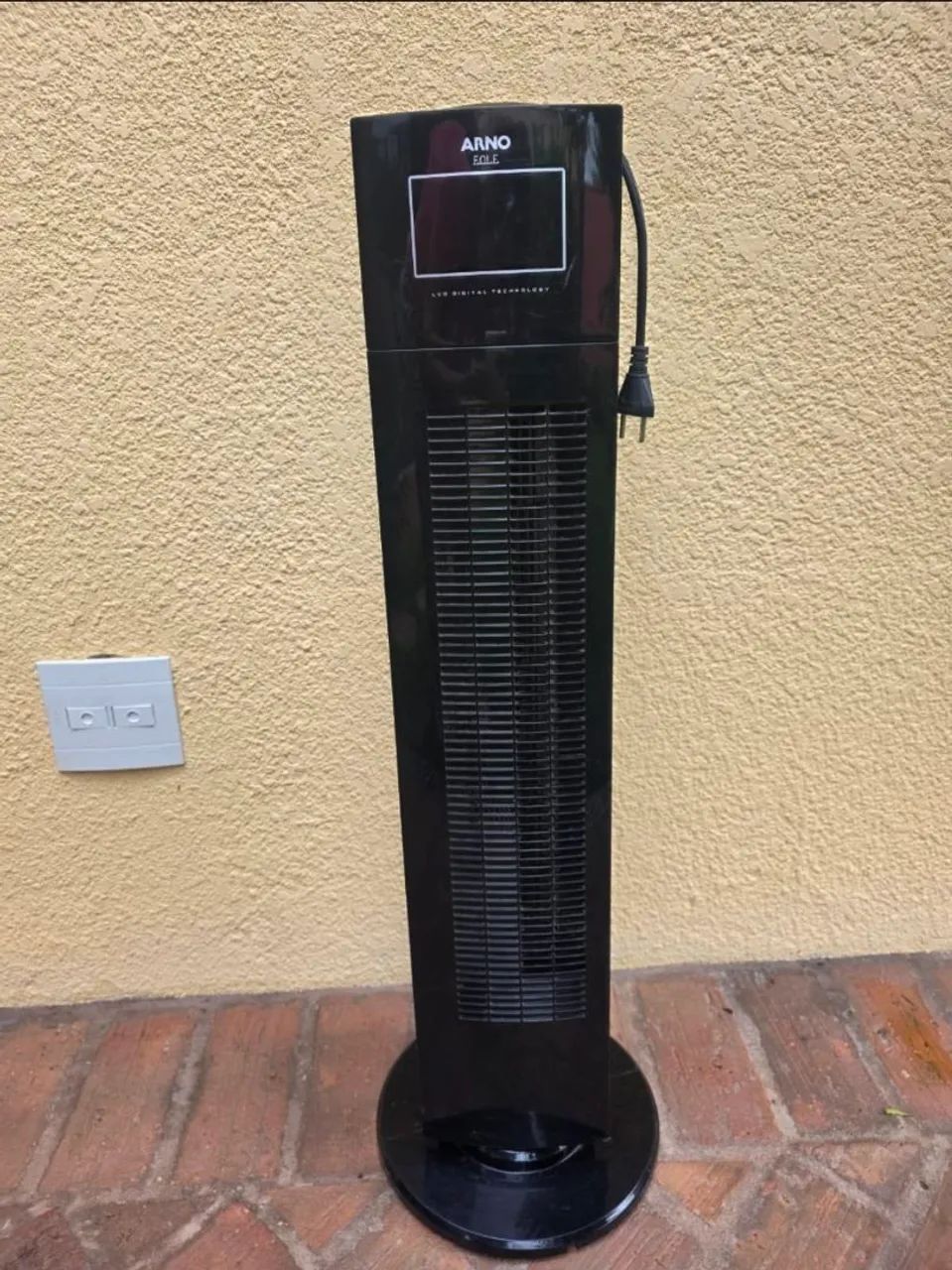 Vendo 2 Ventiladores torre Arno