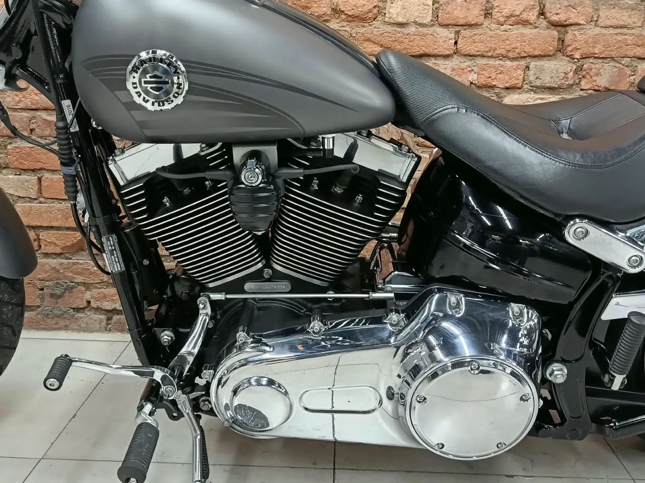 Harley-Davidson SOFTAIL BREAKOUT FXSB - Foto 5