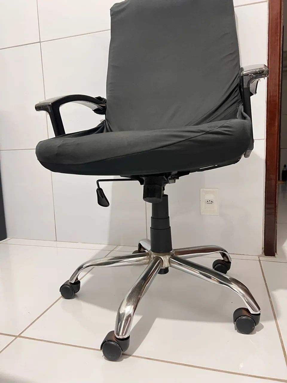 Cadeira executiva - Foto 2