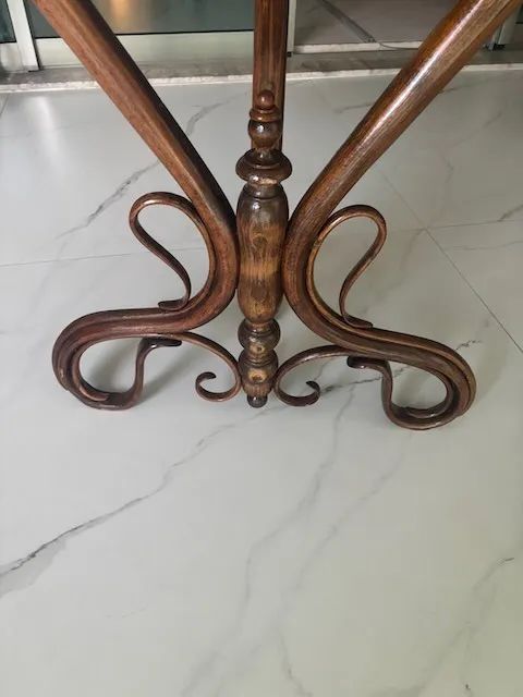 Mesa de canto inglesa com tampo de mármore - Foto 3