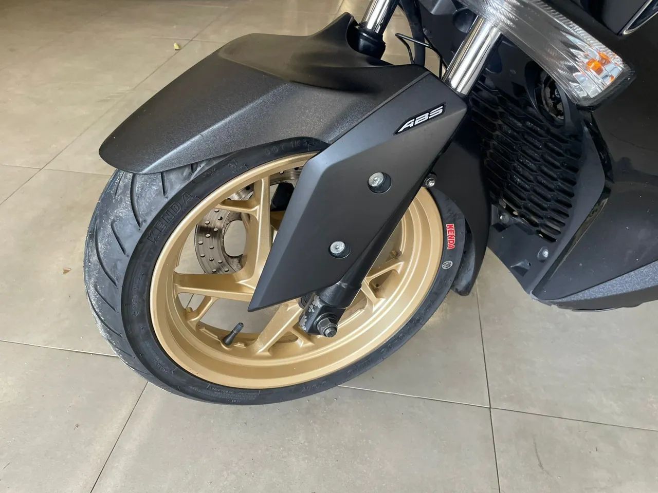 Yamaha XMAX 250 ABS - Foto 2
