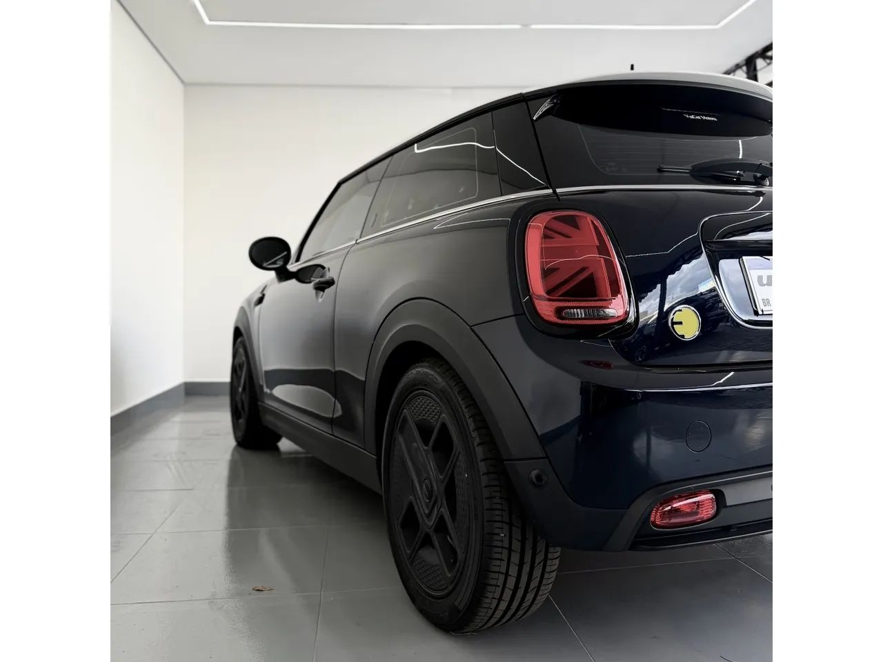 Mini Cooper SE Multitone Edit. 3P (elétrico) 2023 - Foto 5