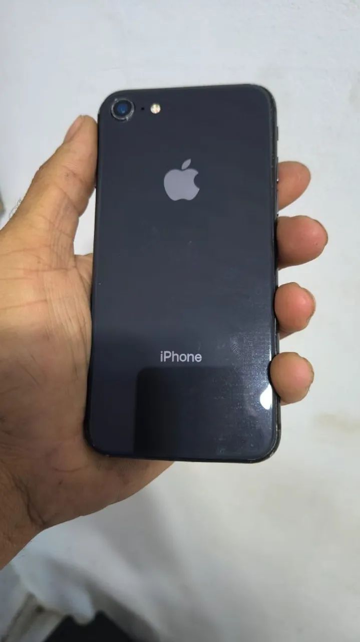 iPhone 8g 