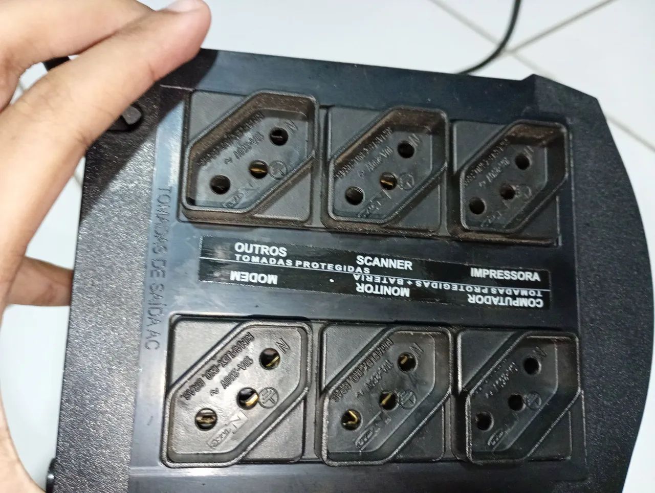 Nobreak TS Shara UPS Mini 600VA Bivolt Funcionando - Foto 3