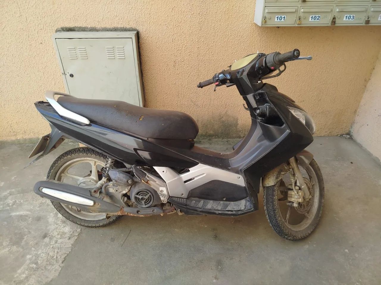 Moto neom - Foto 5
