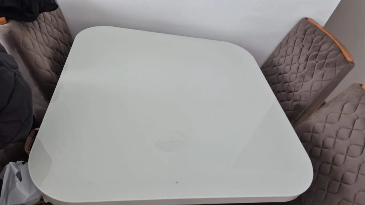 Mesa com 4 cadeiras  - Foto 3