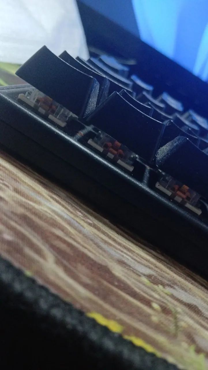 Teclado Gamer T-DAGGER  - Foto 5