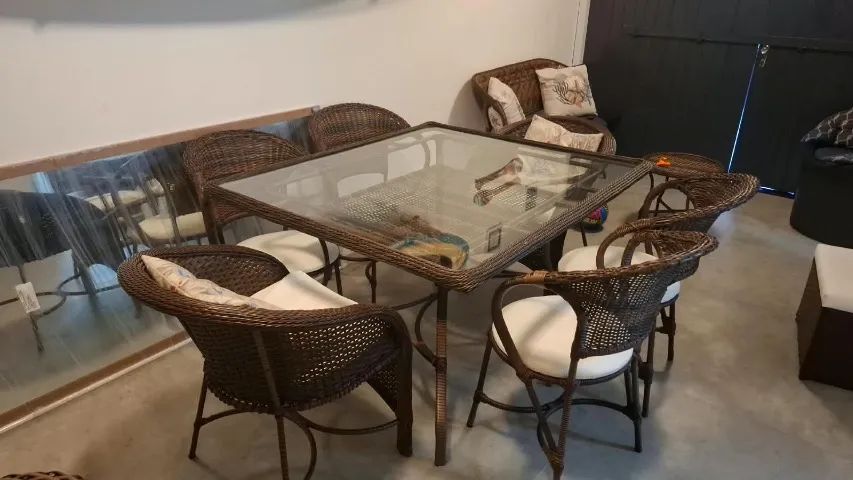 Mesa de jantar área externa em Junco