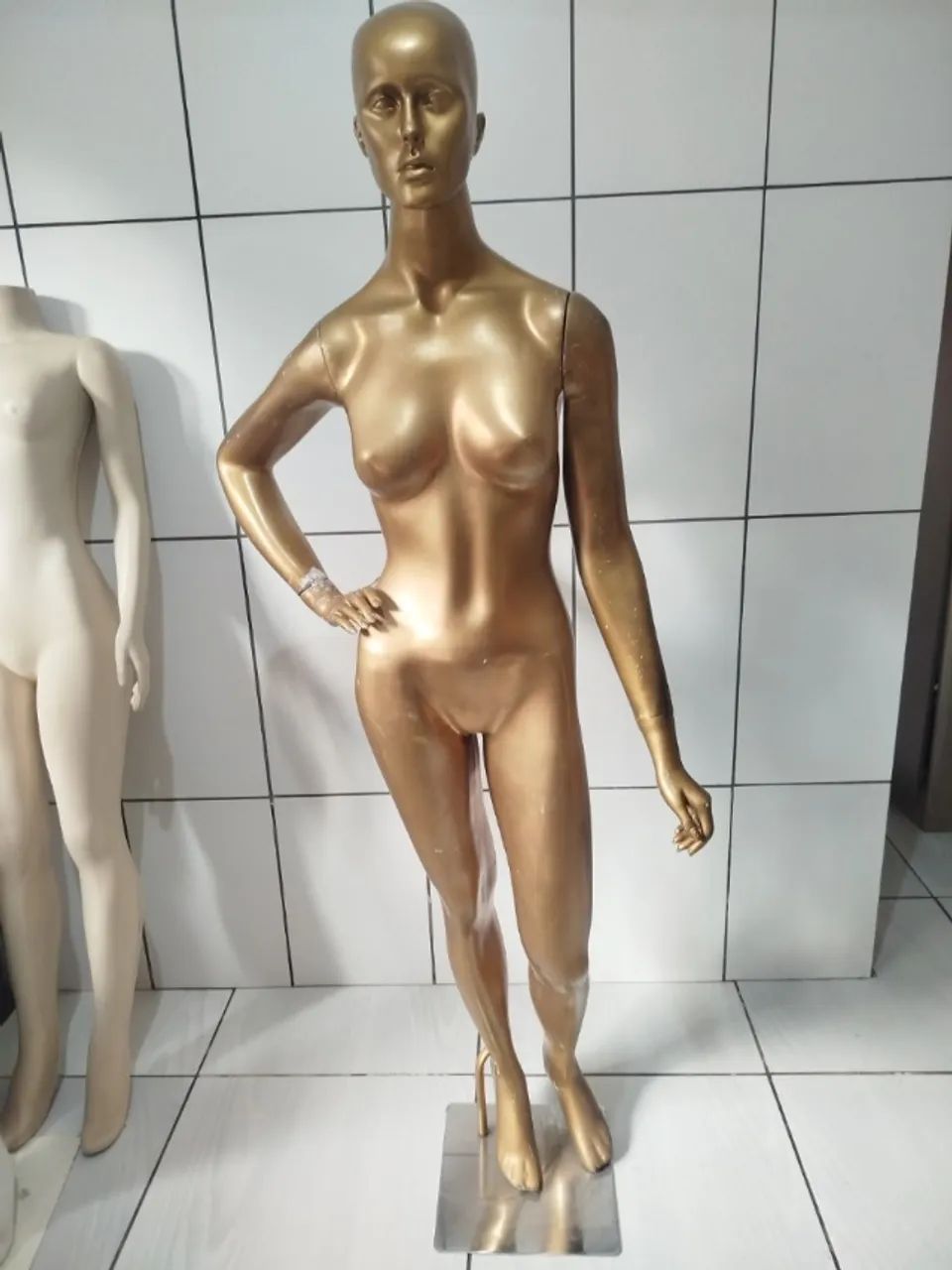 Manequins de fibra conjunto slim e plus size - Foto 2
