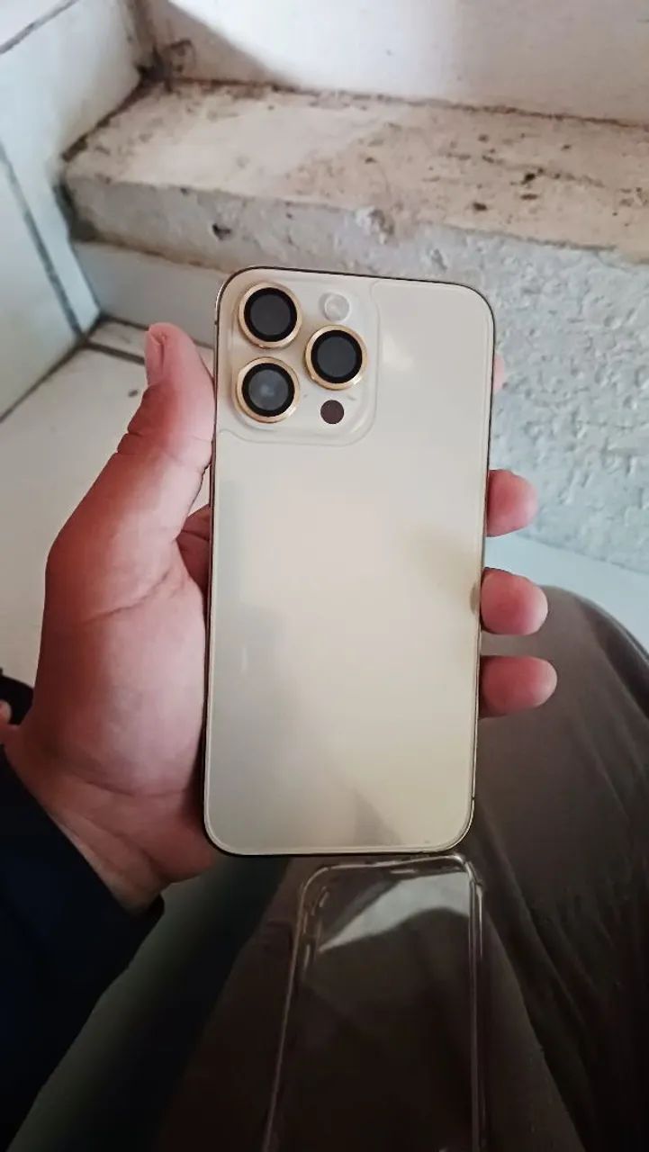 Vendo iphone 14 pro max 128g bem conservado 