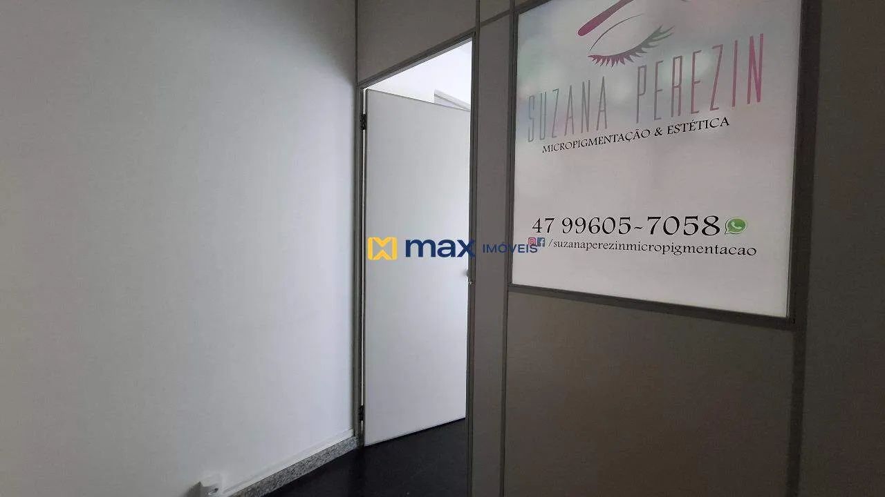 Sala comercial à venda no bairro Centro em Itajaí - Foto 3