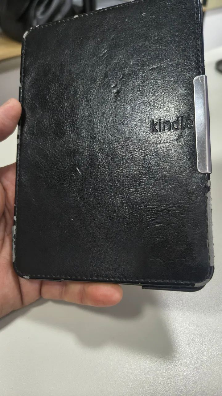Kindle paperwhite 2 gen com capa - Foto 2