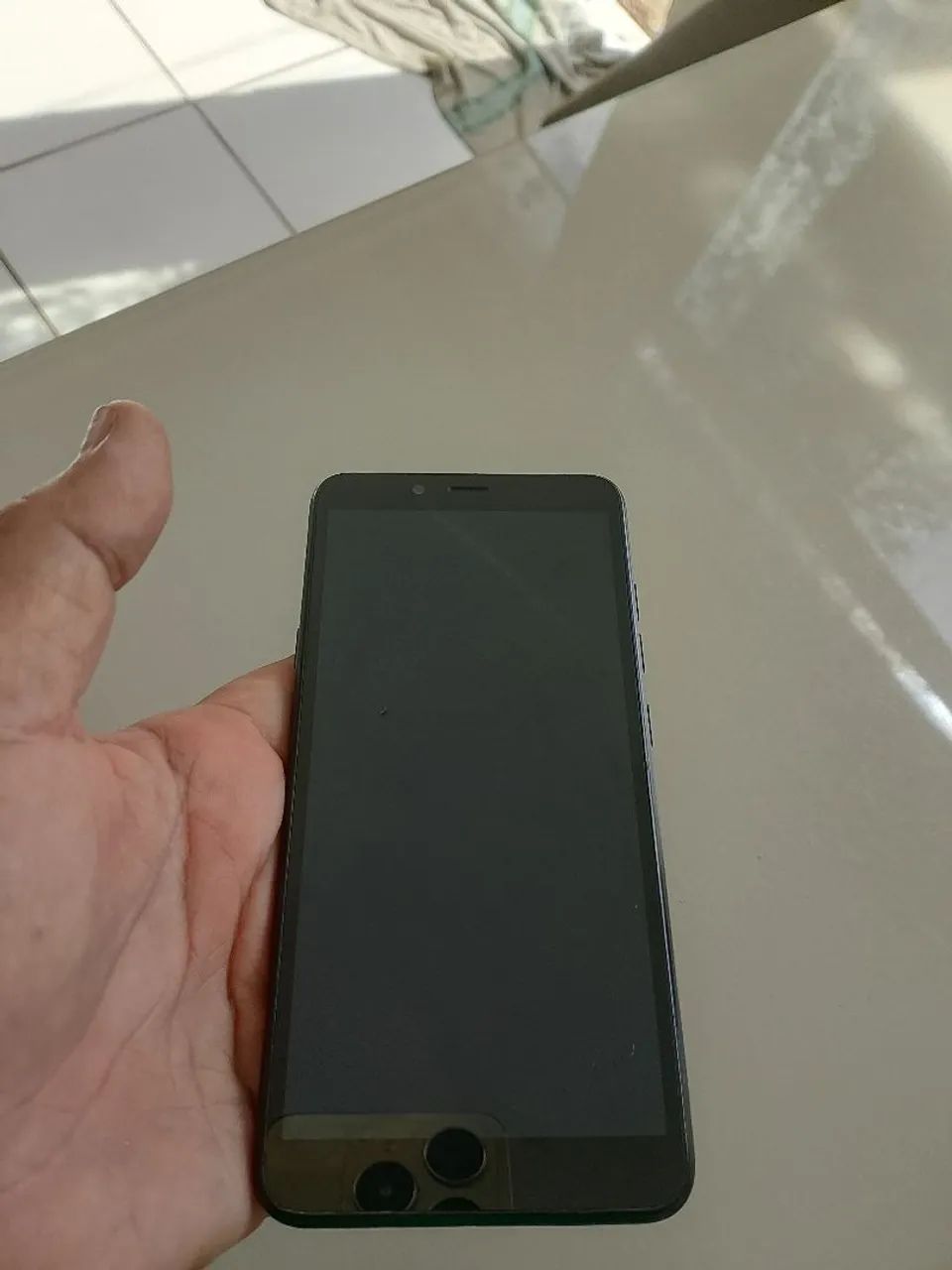 LG k8+  - Foto 3