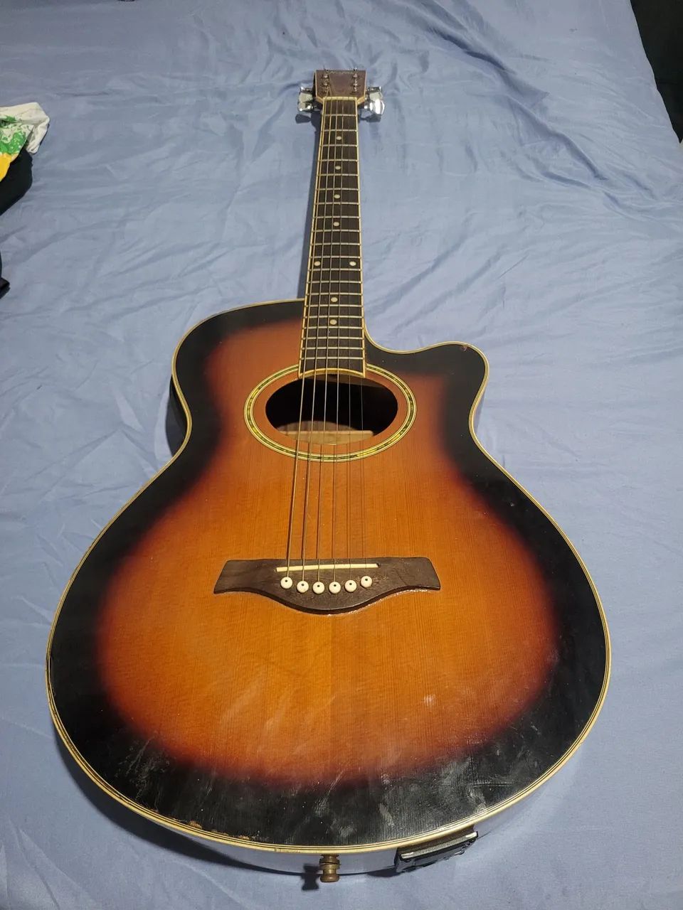 Violao elétrico Hofma