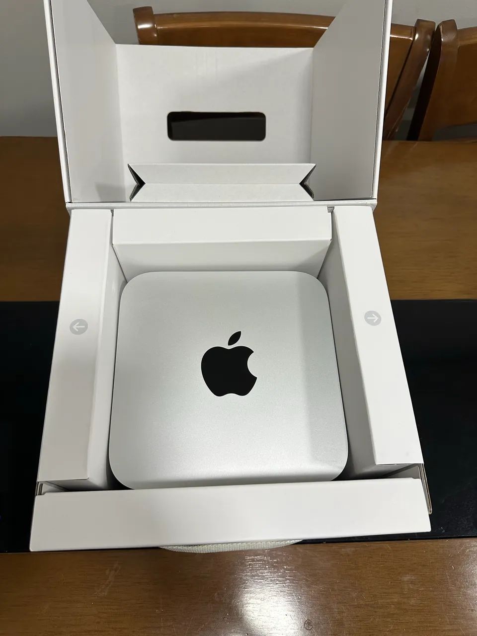 Mac Studio M4 Max 36GB/512GB, na caixa com nota fiscal, 1 mês de