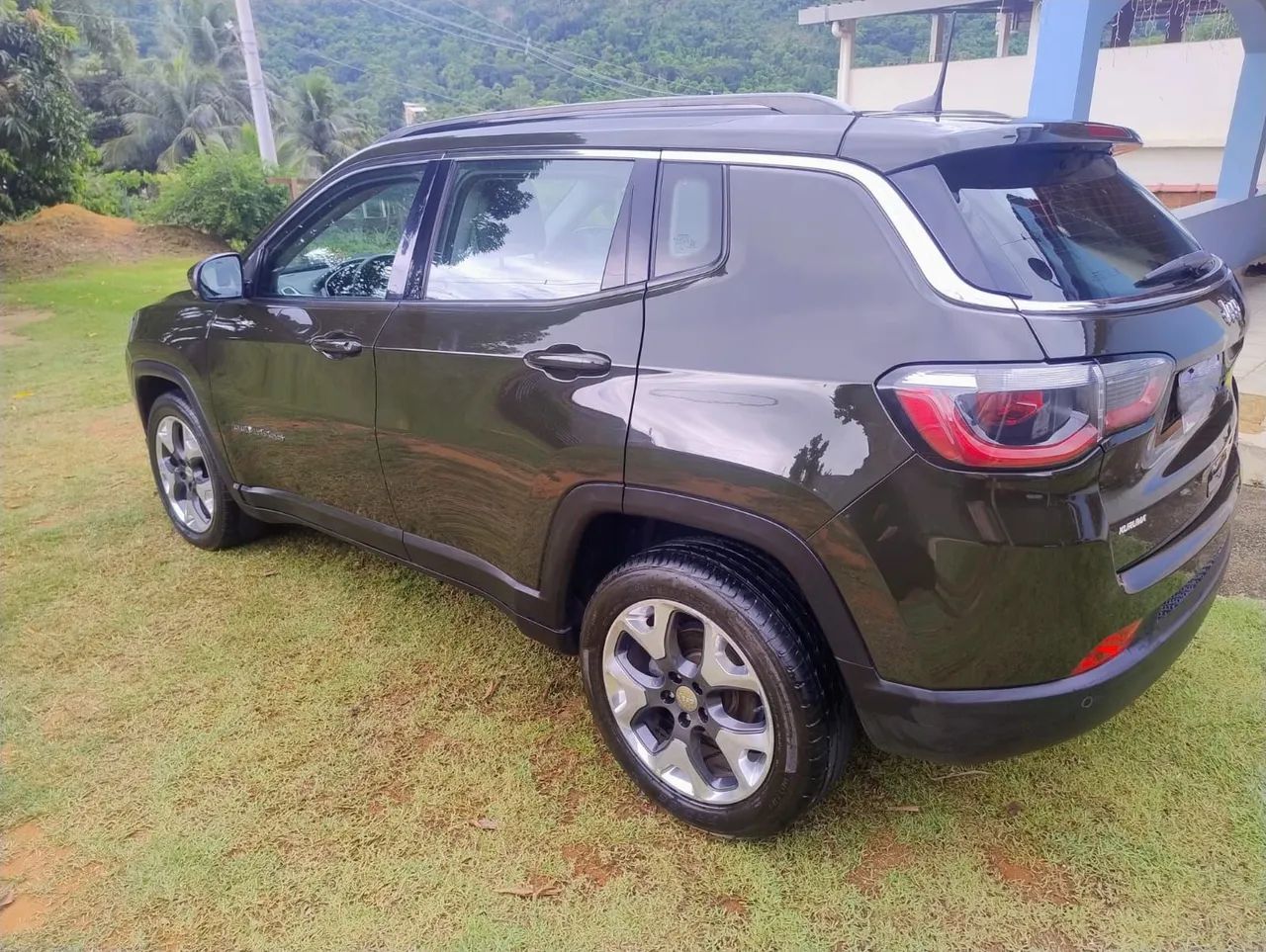 Jeep Compass COMPASS LONGITUDE 2.0 4x2 Flex 16V Aut. 2019