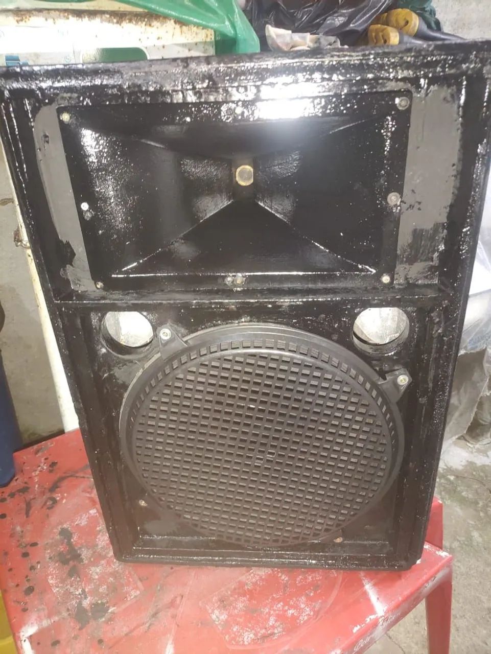 Vendo 1 caixa de som de 15 polegadas  - Foto 2