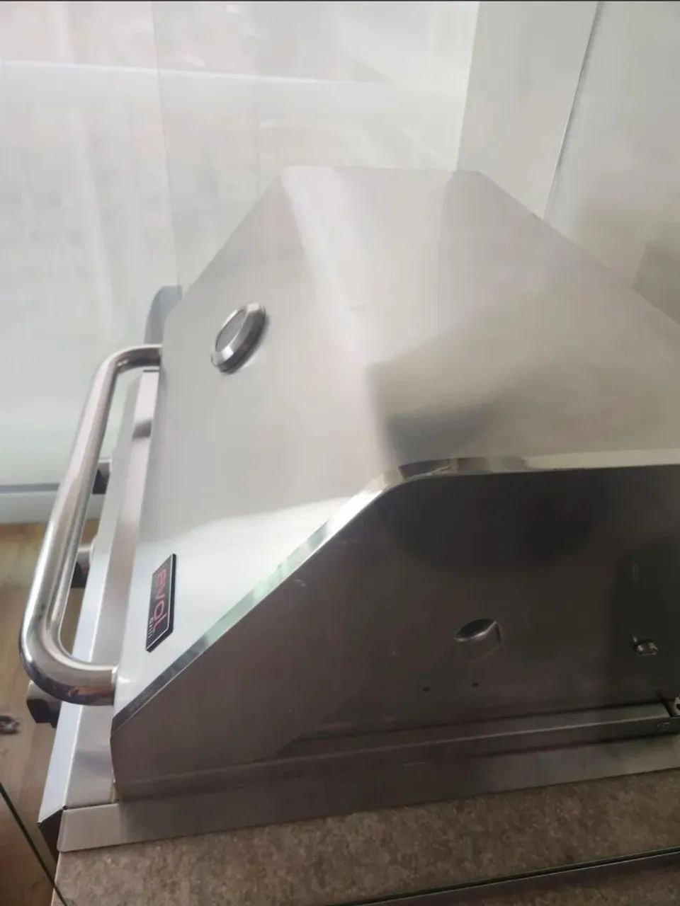 Churrasqueira Evol Grill, modelo Verona, top de linha com 3 acendedores! - Foto 2