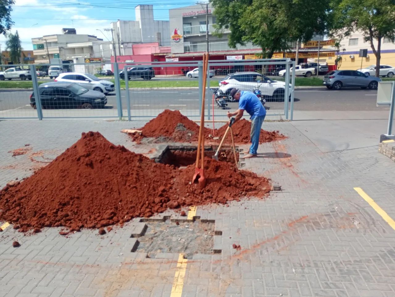 Mini escavadeira para locação, aluguel  - Foto 3