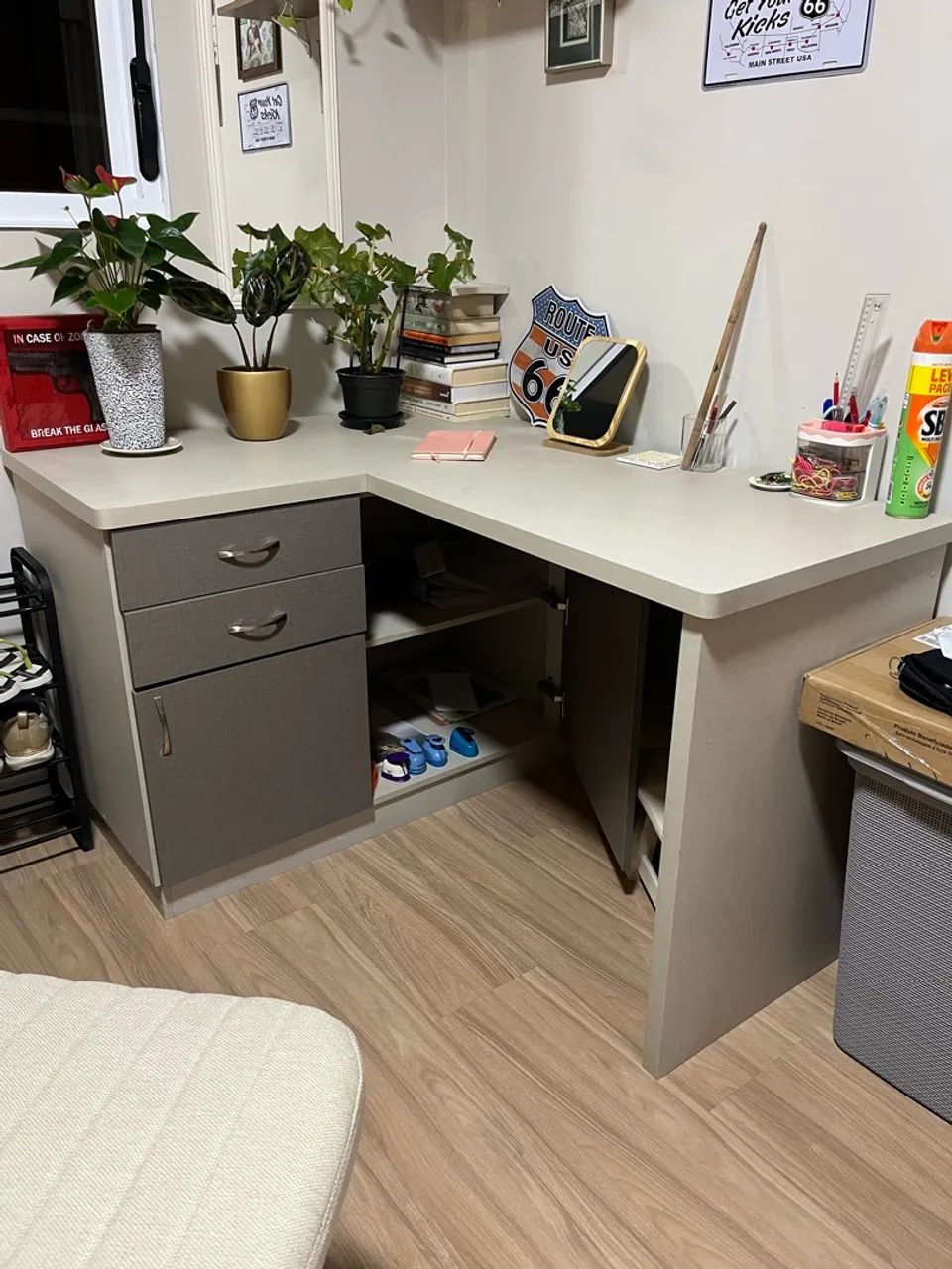 Mesa de escritório em L - Foto 2