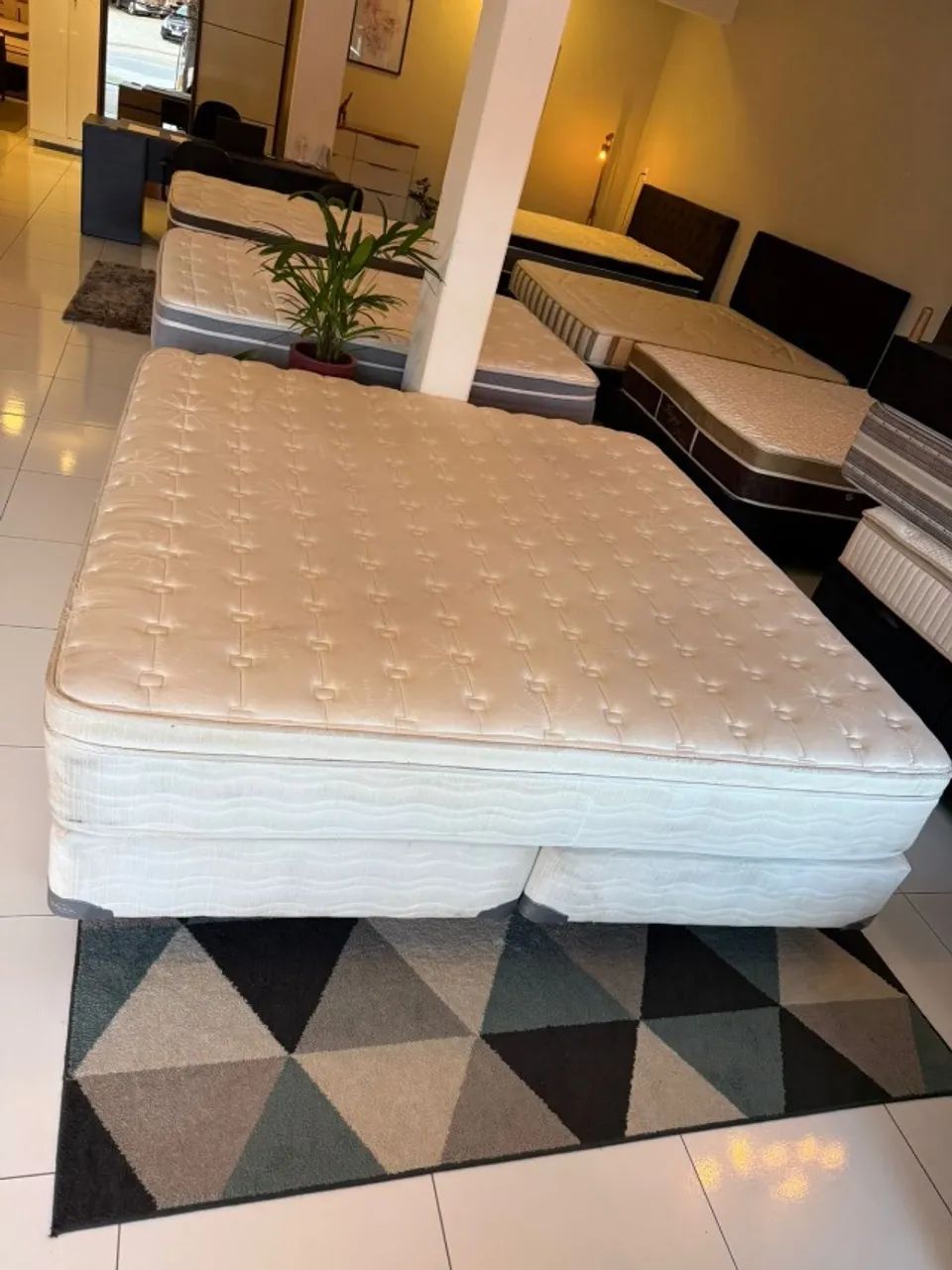 Cama box KING MAXFLEX COM COLCHÃO KING  - Foto 2