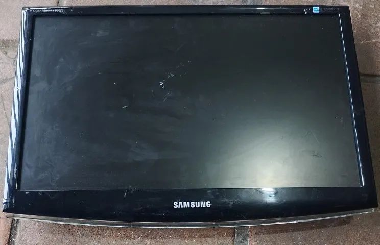 Monitor Samsung 22P VGA Dvi 2233swplus