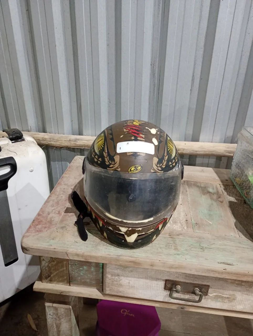 Capacete pra criança tamanho 54 usado bom  - Foto 3