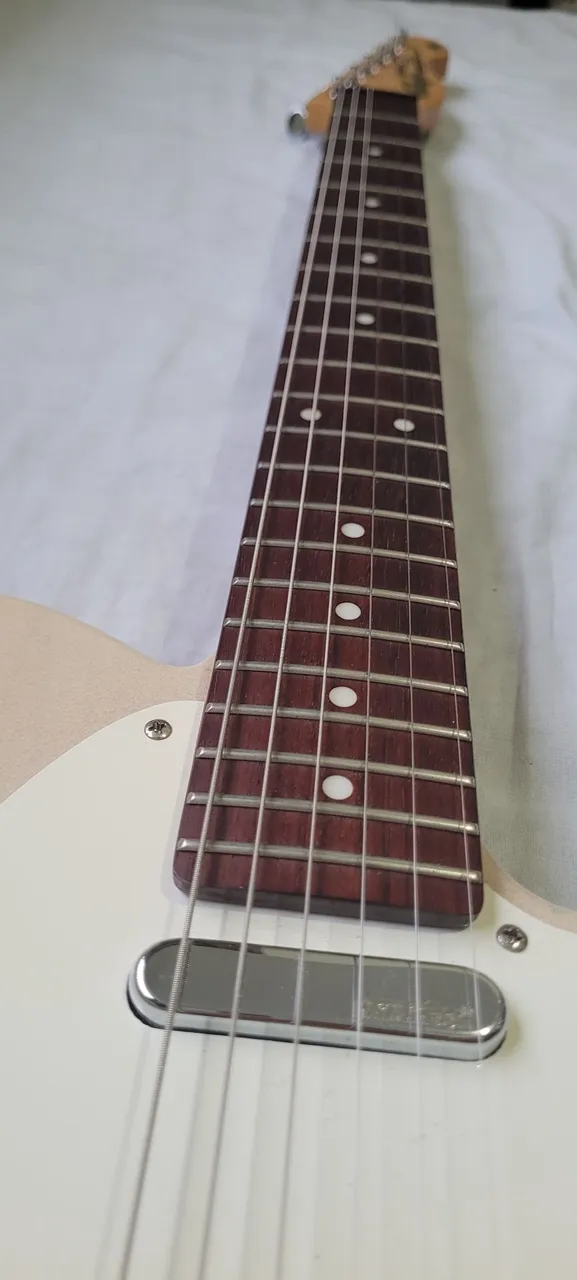 guitarra vintage telecaster