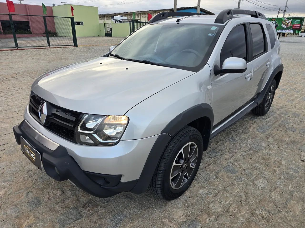 Renault Duster DUSTER DAKAR 4x2 1.6 Hi-Flex 16V Mec. 2016