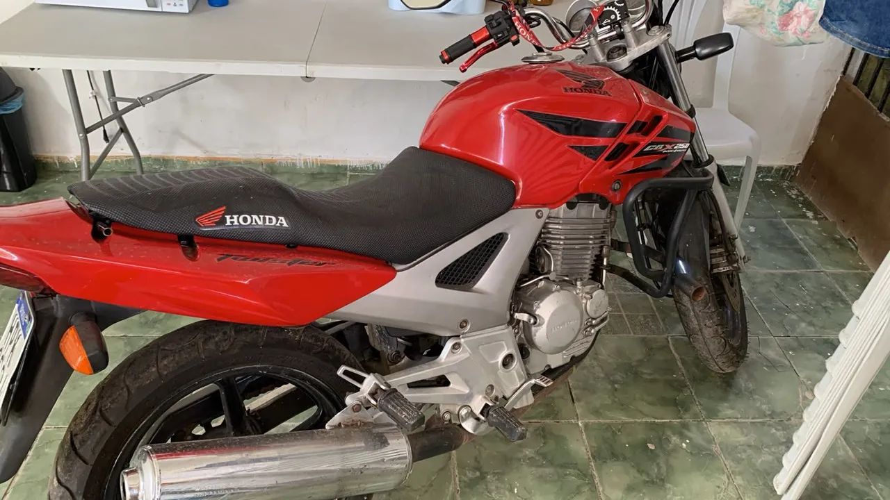 Moto CB twister - Foto 2