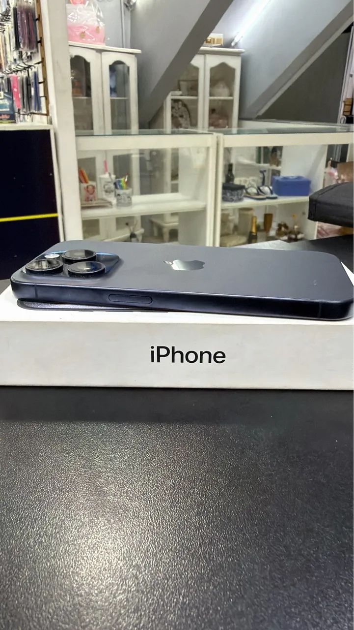 iPhone 15 pro 256GB  - Foto 2