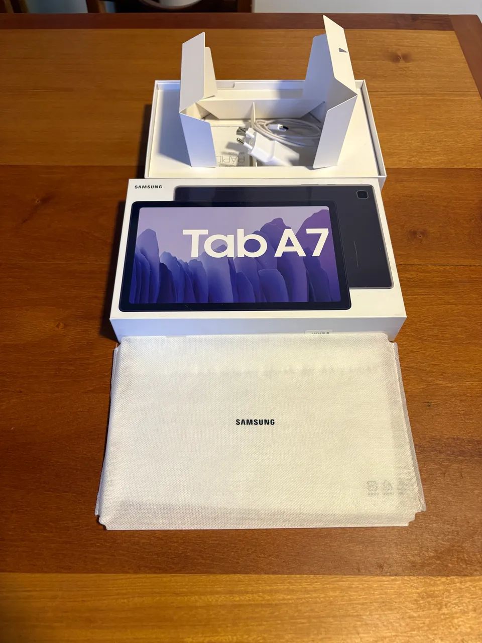 Samsung Galaxy Tab A7 10,4" 64GB 4G + Teclado Bluetooth - Completo com Caixa - Foto 2