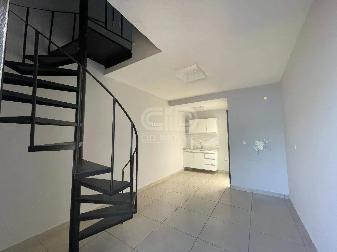 Apartamento com 1 Quarto no Residencial Emirantes - Foto 2