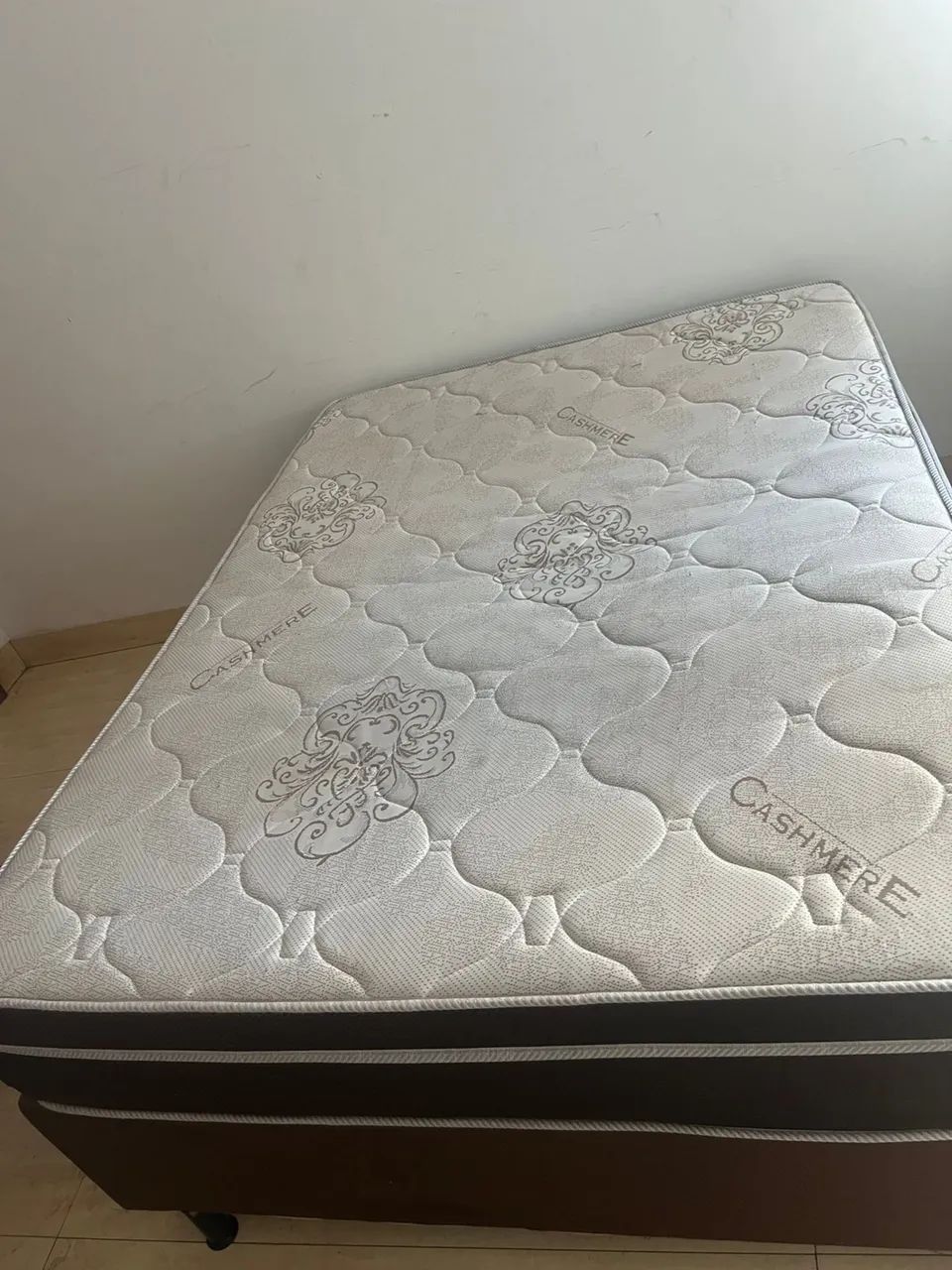 CAMA BOX CASAL MOLAS ENSACADAS - FAÇO ENTREGA.