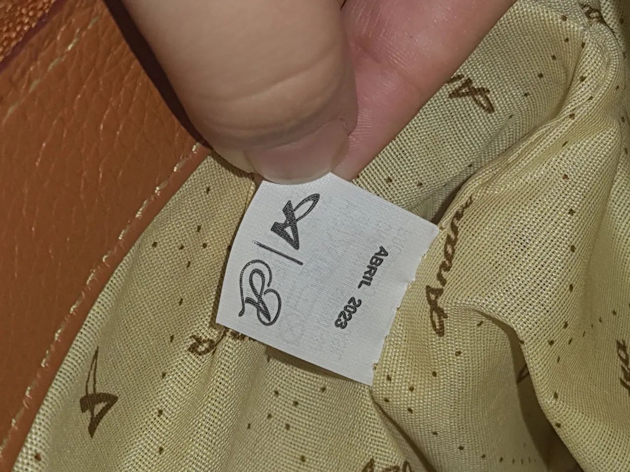Bolsa Anandra Vaninha + Nécessaire - modelo fora de linha!  - Foto 3