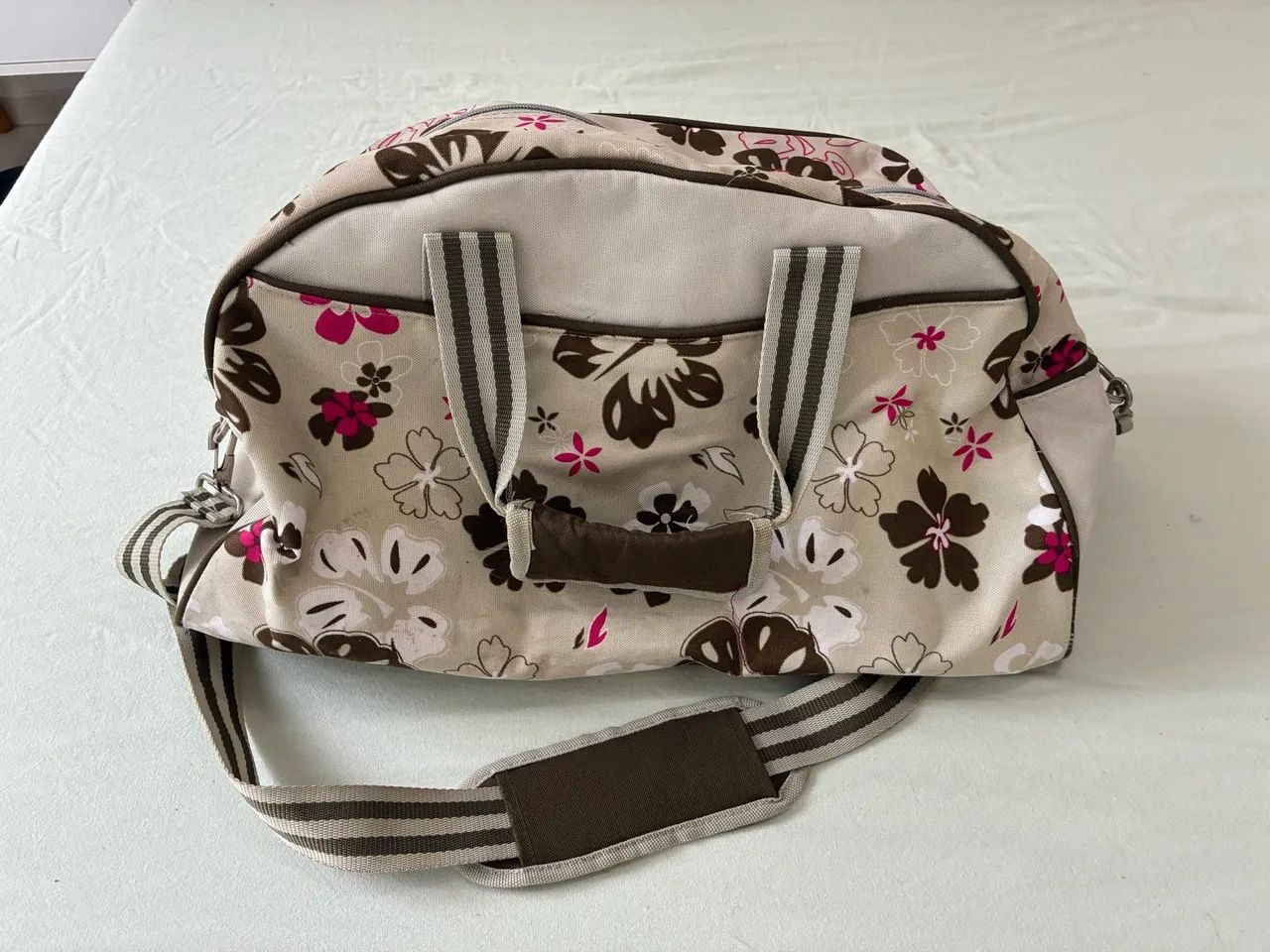 Bolsa esportiva floral