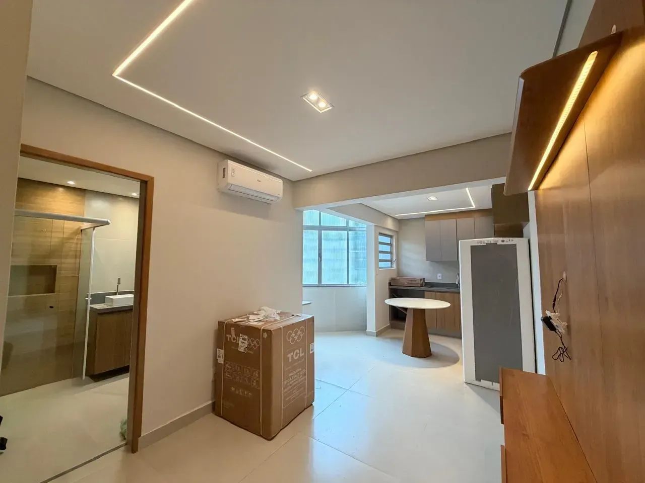 1 DORMITÓRIO REFORMADO E MOBILIADO! - Foto 3