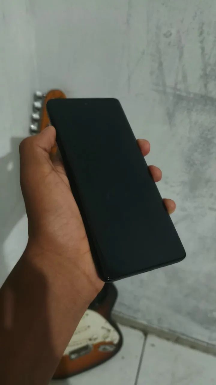 vende se moto edge 40 neo - Foto 4