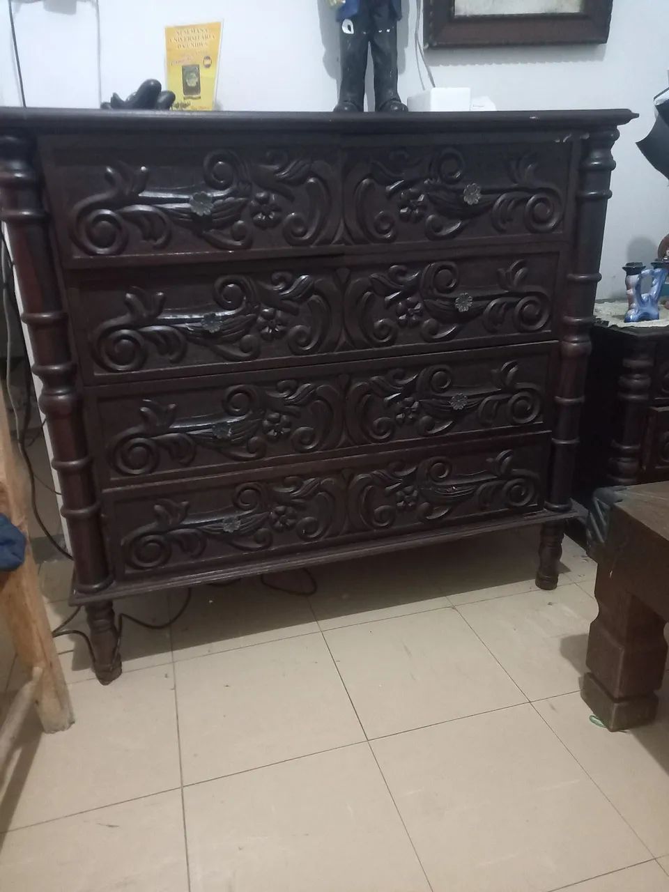 Cômoda  estilo colonial - Foto 3