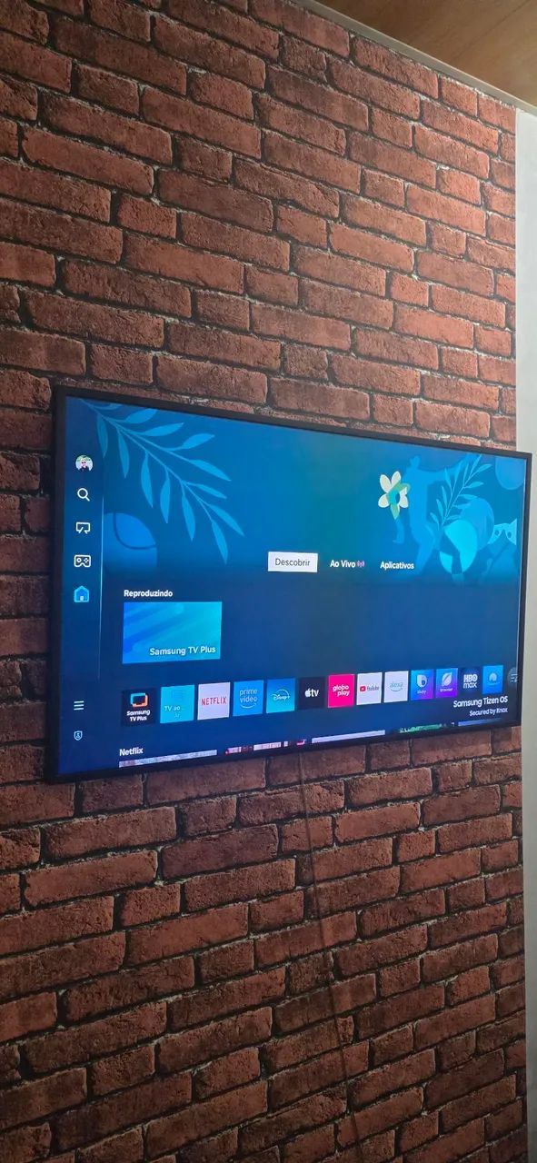 Samsung Crystal UHD 43" (UN43BU8000). - Foto 2