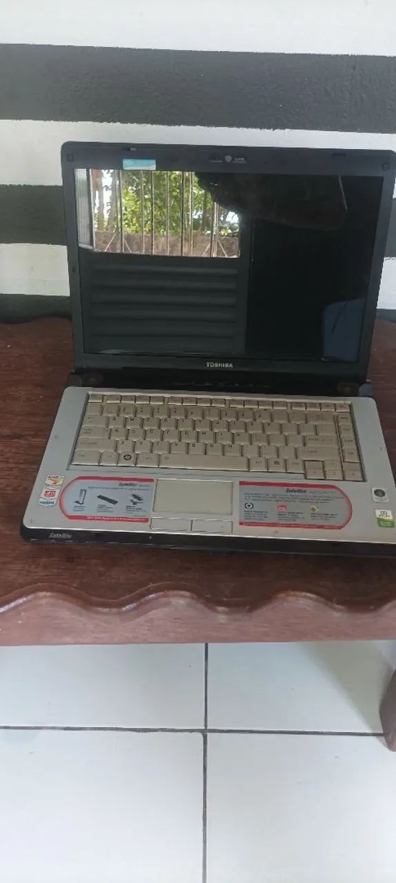 VENDE-SE NOTEBOOK SANSUNG USADO - Foto 2