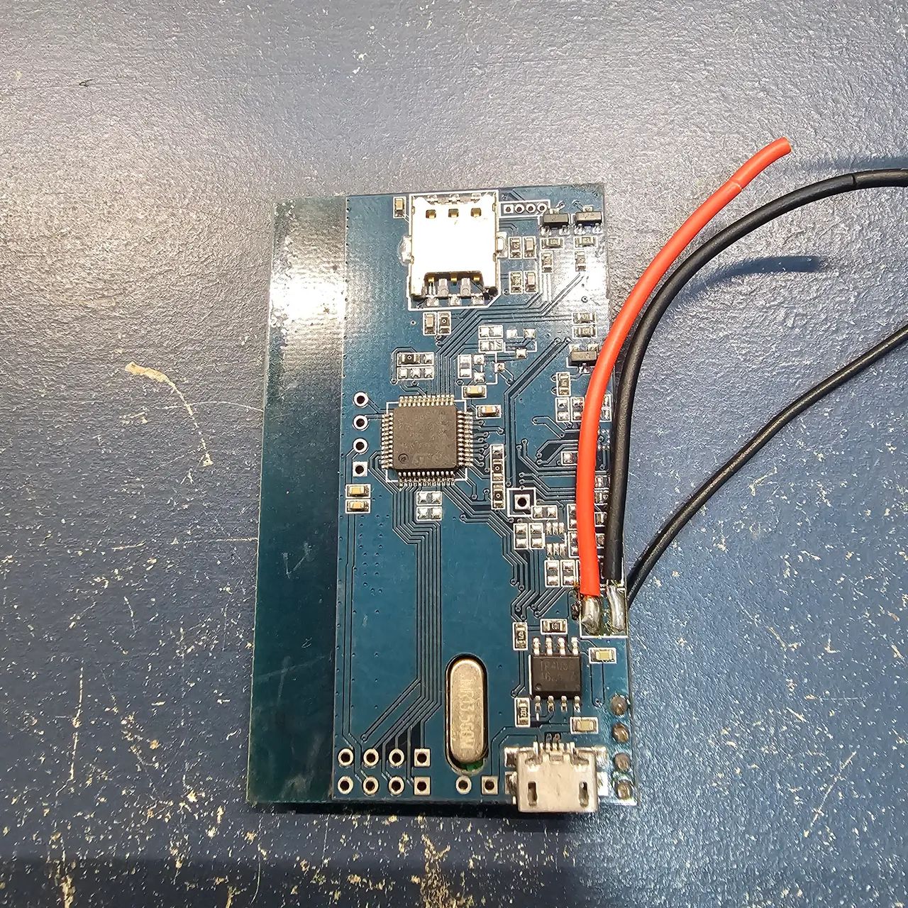 Modulo GPS Rastreador Quectel (modelo EG915U-EU) e um slot para chip SIM - Foto 2
