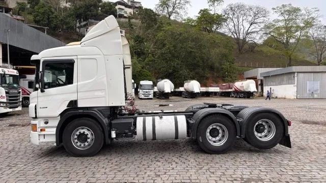 Scania P-360 A6x2 automático 2014 - Foto 5