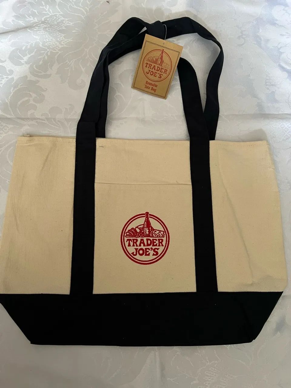 Tote bag - Trader Joes 