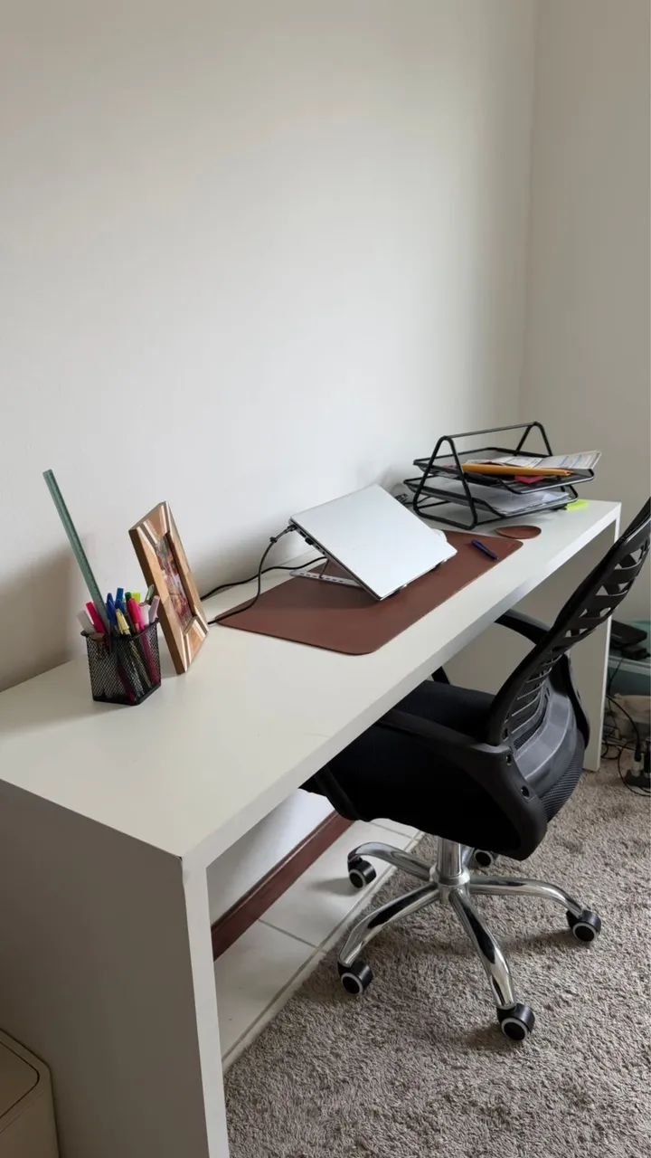 Mesa / Bancada com Cadeira de escritório  - Foto 3