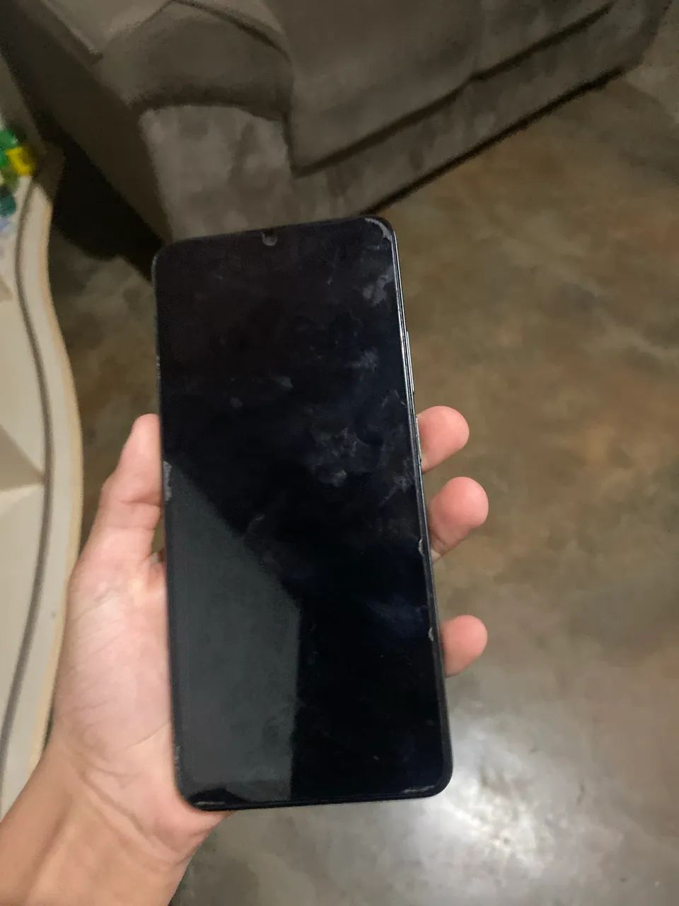 Vendo celular Real C 61 valor R$500