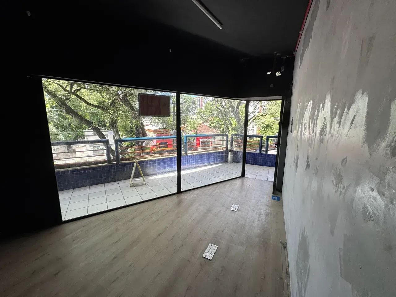 Ponto comercial em Galeria no Espinheiro